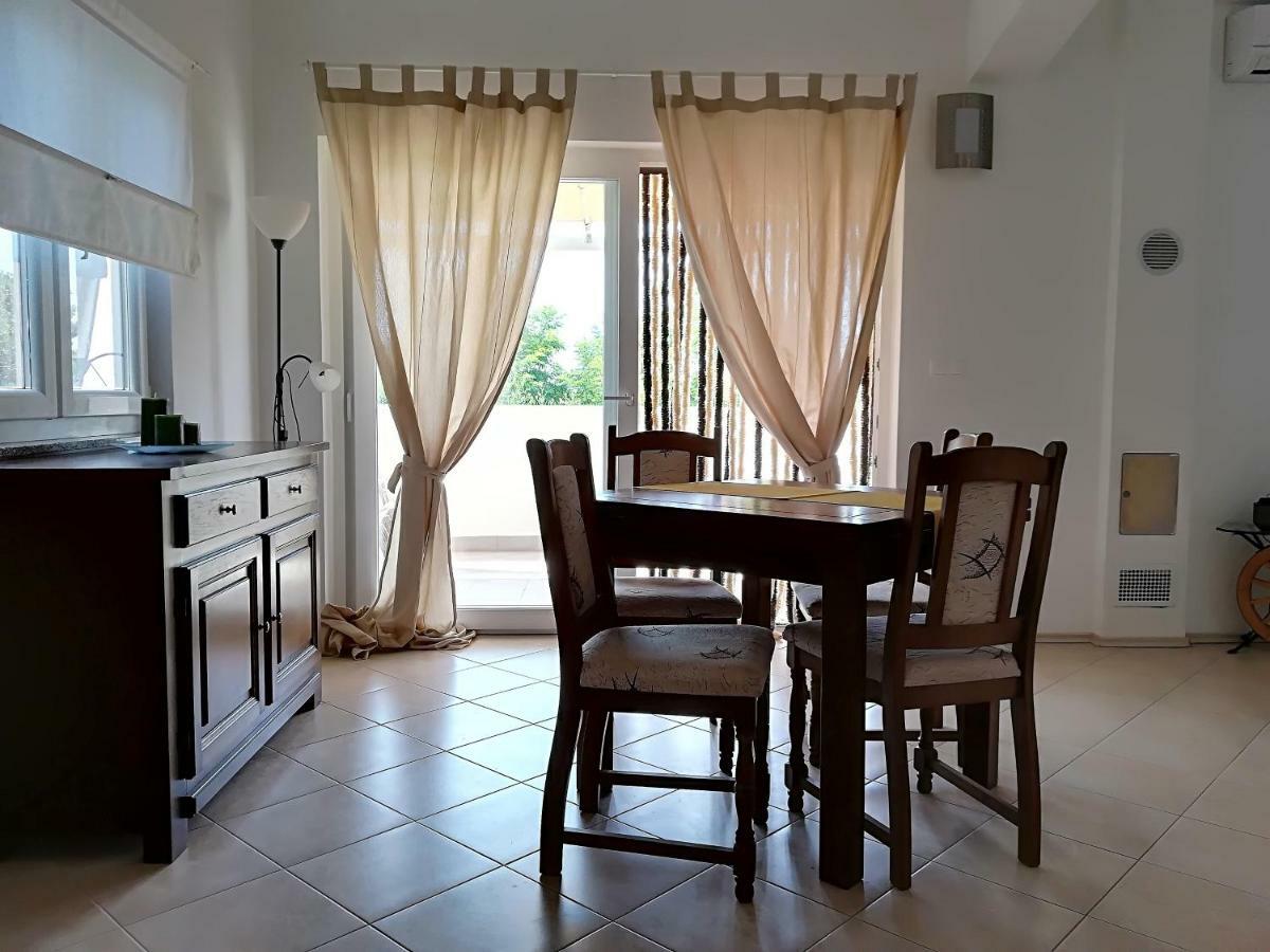 Apartman Rosanda 1 Premuda Esterno foto